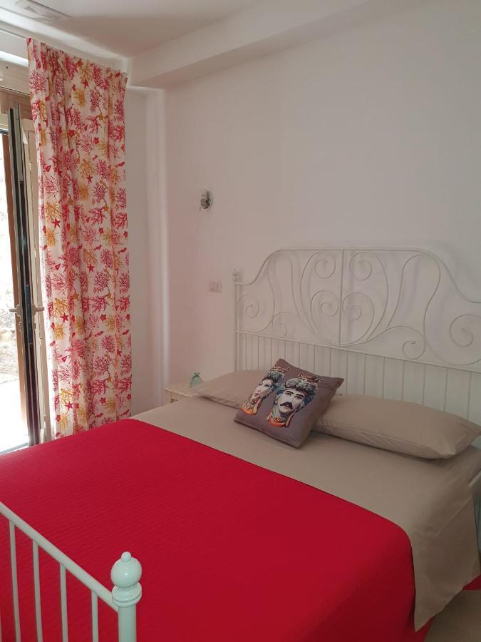 Bed and Breakfast I Tesori Del Mare à Letojanni Extérieur photo